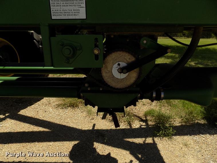 image for item DK9970 2000 John Deere 1860 no-till air seeder
