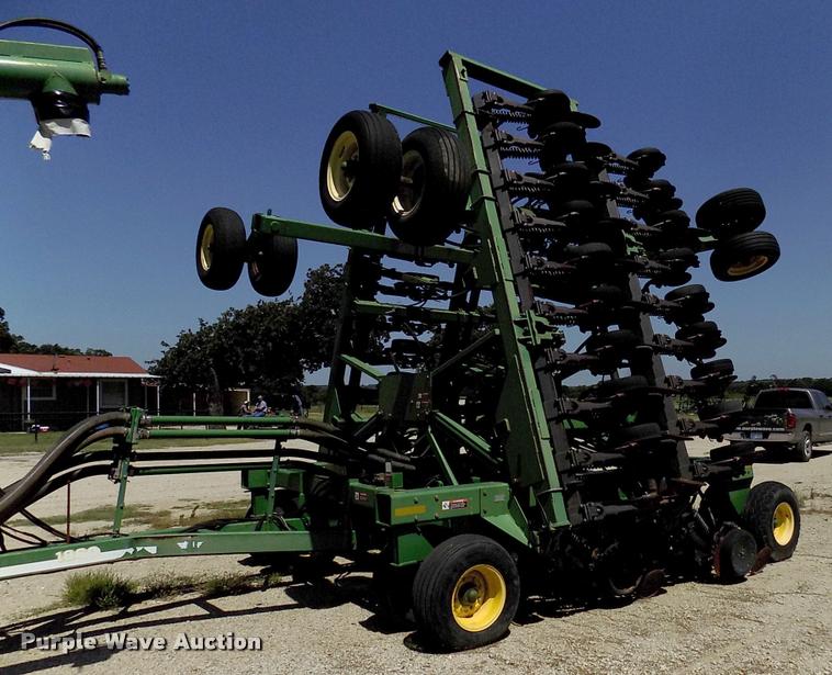 image for item DK9970 2000 John Deere 1860 no-till air seeder