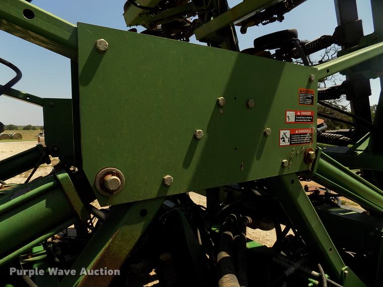 image for item DK9970 2000 John Deere 1860 no-till air seeder