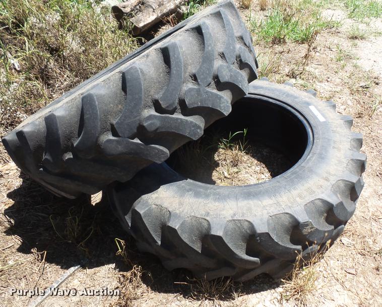 image for item DL9578 (2) Firestone 14.9R30 tires