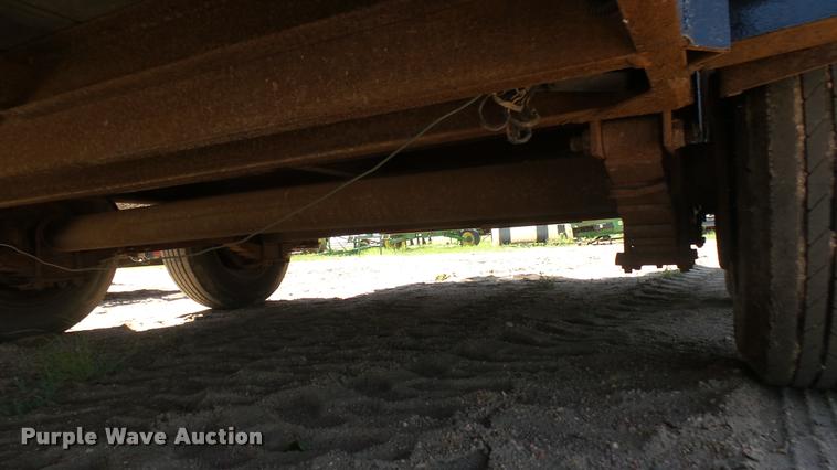 image for item DR9742 1995 Belshe equipment trailer