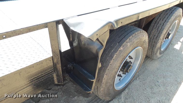 image for item DR9742 1995 Belshe equipment trailer