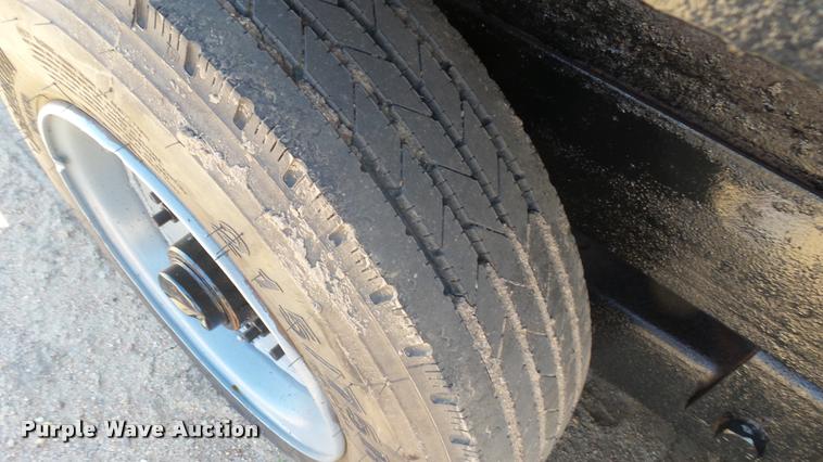 image for item DR9742 1995 Belshe equipment trailer