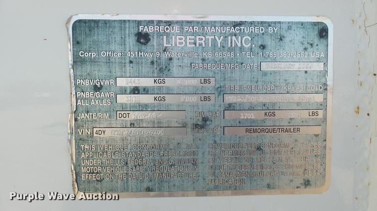 image for item DR9743 2006 Travalong enclosed equipment trailer