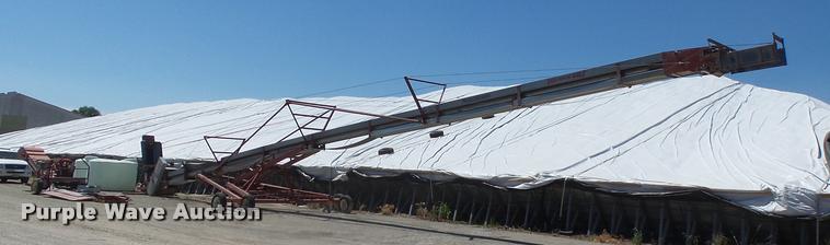 image for item G1085 2007 Hutchinson conveyor