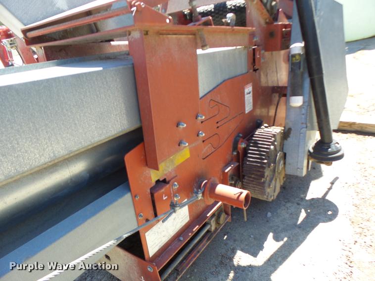 image for item G1085 2007 Hutchinson conveyor