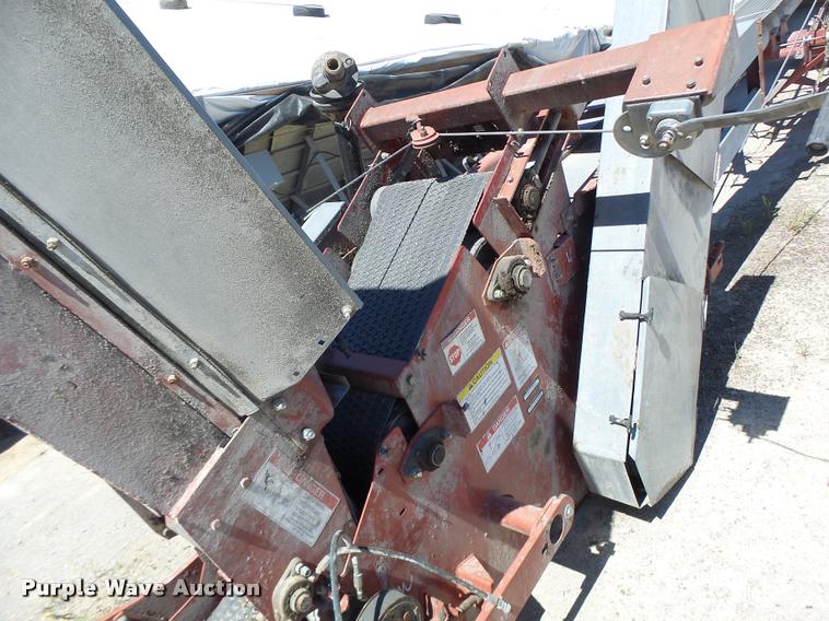 image for item G1085 2007 Hutchinson conveyor