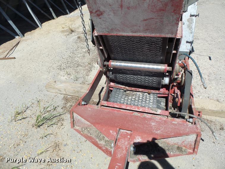 image for item G1085 2007 Hutchinson conveyor