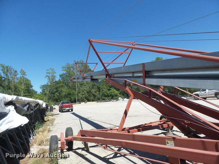 image for item G1085 2007 Hutchinson conveyor