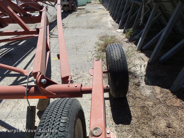 image for item G1085 2007 Hutchinson conveyor