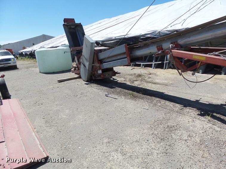 image for item G1085 2007 Hutchinson conveyor