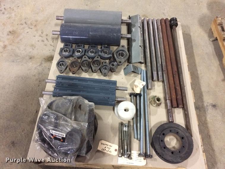 image for item G1085 2007 Hutchinson conveyor