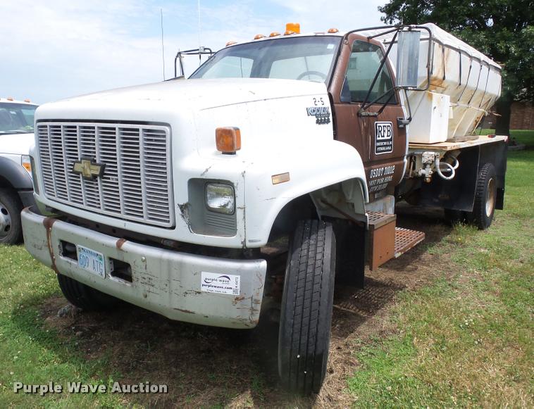 image for item K6473 1990 Chevrolet Kodiak applicator truck