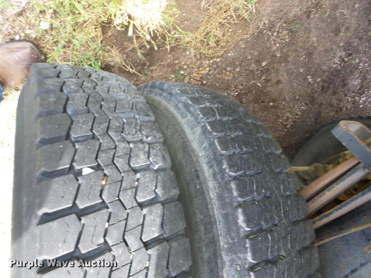 image for item K6473 1990 Chevrolet Kodiak applicator truck