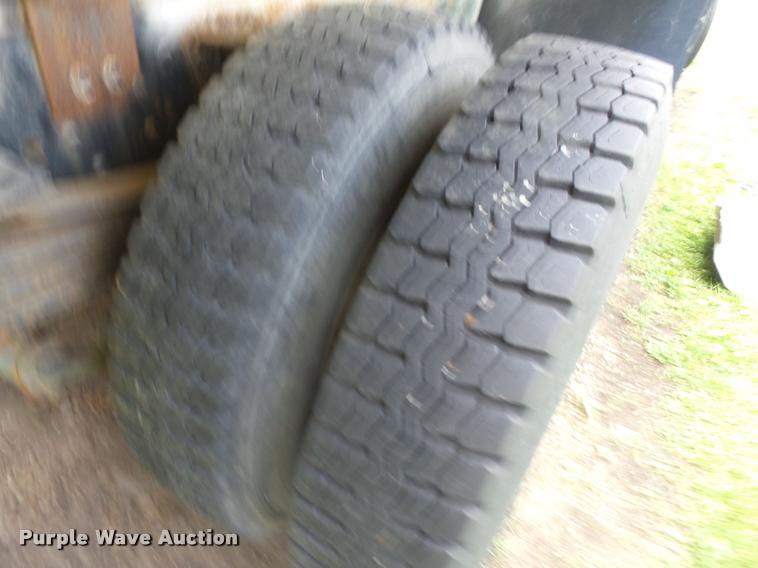 image for item K6473 1990 Chevrolet Kodiak applicator truck