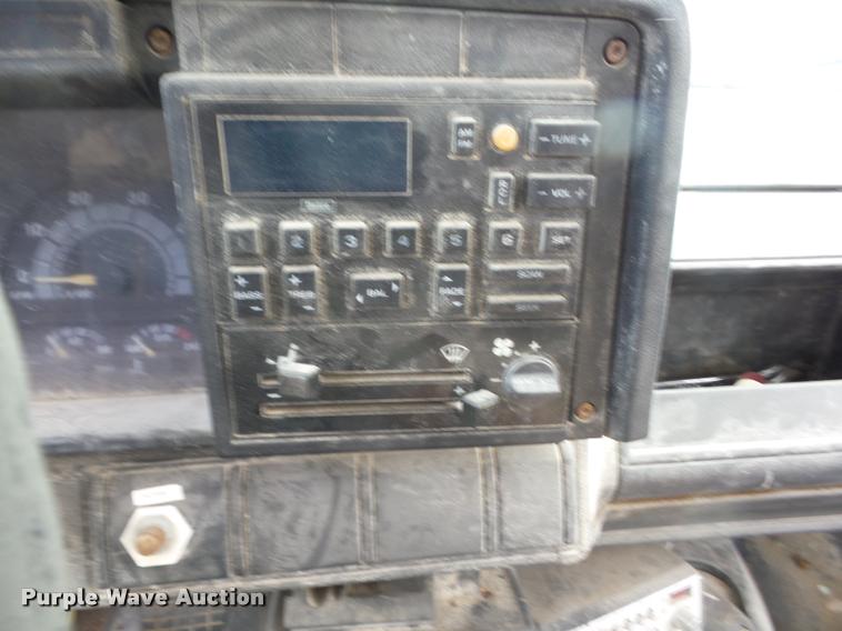 image for item K6473 1990 Chevrolet Kodiak applicator truck