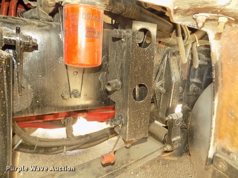 image for item DA3030 2005 Kenworth T800 semi truck