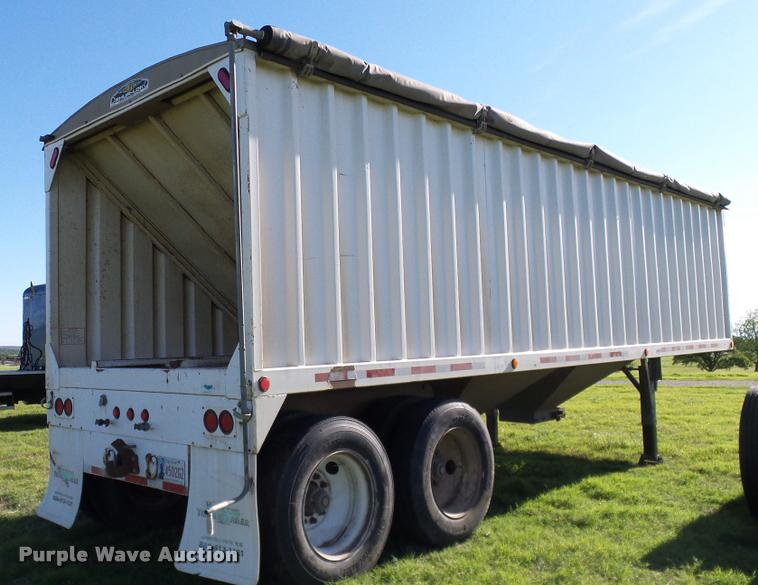 image for item DA6183 2005 Shop built double hopper grain trailer