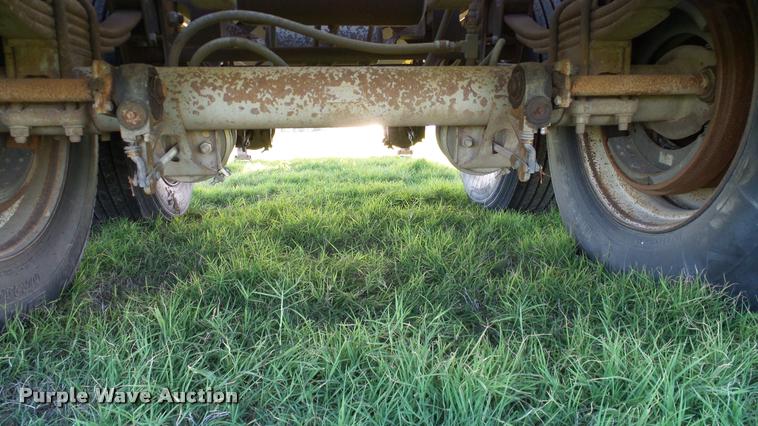 image for item DA6183 2005 Shop built double hopper grain trailer