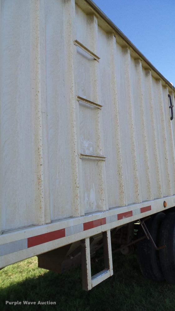 image for item DA6183 2005 Shop built double hopper grain trailer