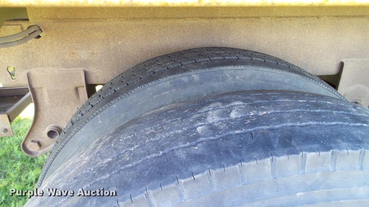 image for item DA6183 2005 Shop built double hopper grain trailer