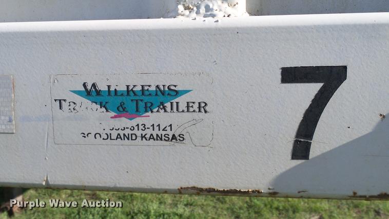 image for item DA6183 2005 Shop built double hopper grain trailer