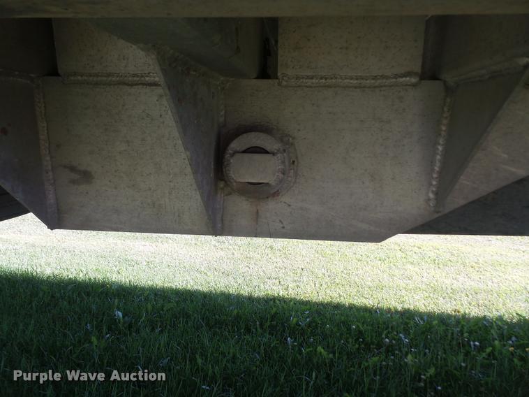 image for item DA6426 2010 Mate end dump trailer