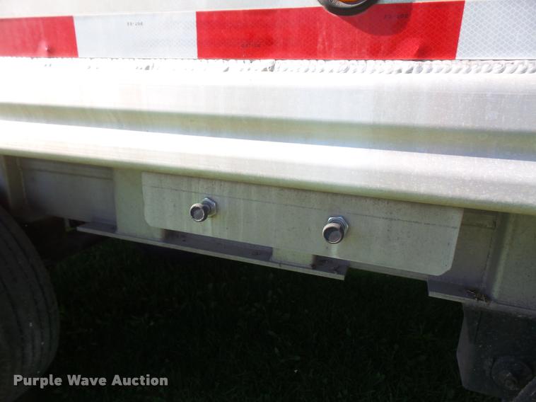 image for item DA6426 2010 Mate end dump trailer