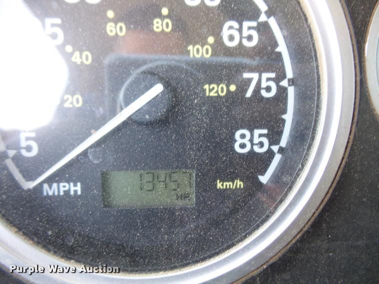 image for item DA6431 2008 Sterling L9500 semi truck