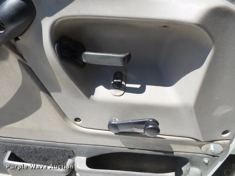 image for item DA6431 2008 Sterling L9500 semi truck