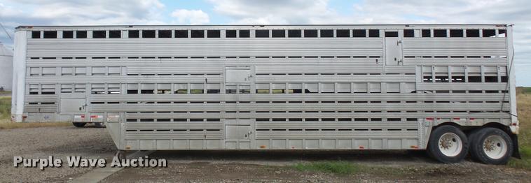 image for item DA6437 1976 American livestock trailer