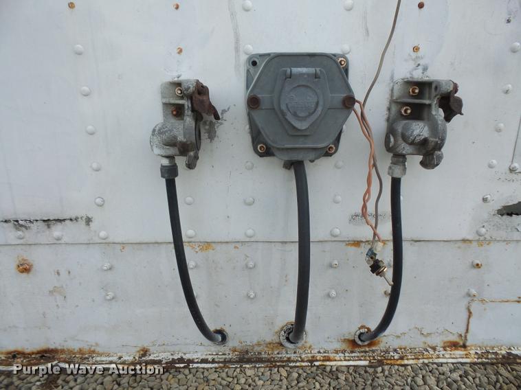 image for item DA6437 1976 American livestock trailer