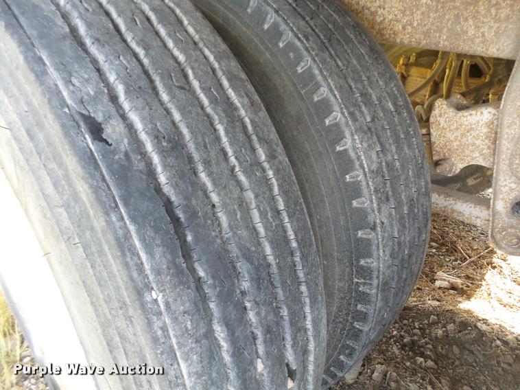 image for item DA6437 1976 American livestock trailer