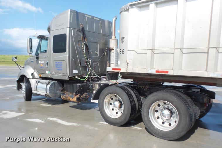 image for item DA6439 2012 International ProStar semi truck