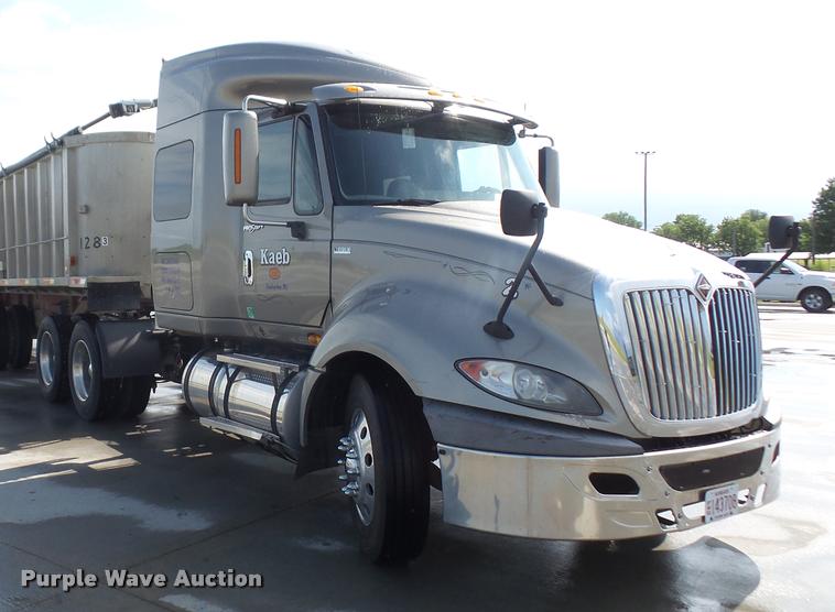image for item DA6439 2012 International ProStar semi truck