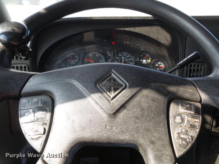 image for item DA6439 2012 International ProStar semi truck