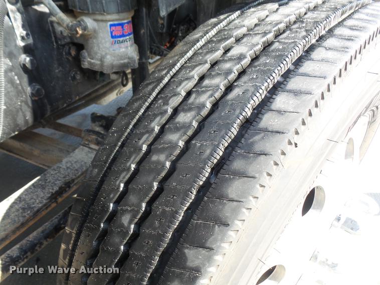 image for item DA6439 2012 International ProStar semi truck