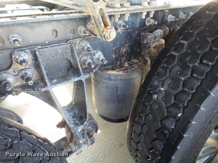 image for item DA6439 2012 International ProStar semi truck