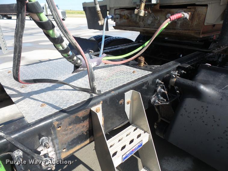 image for item DA6439 2012 International ProStar semi truck