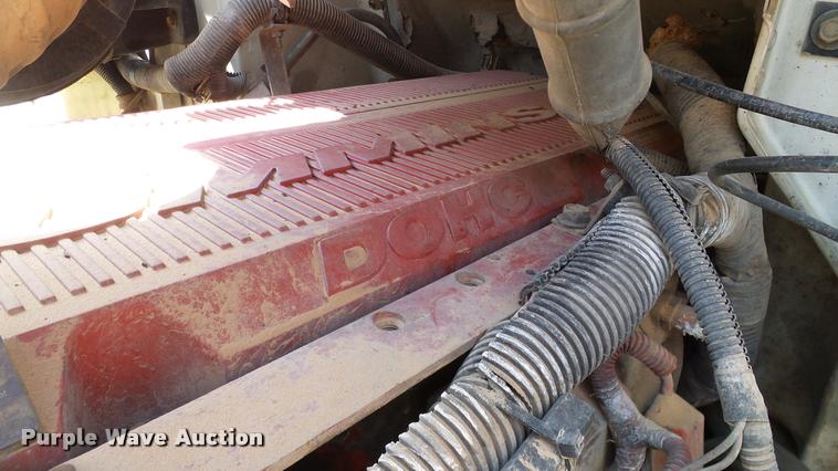 image for item DA6773 2006 International 9200i semi truck