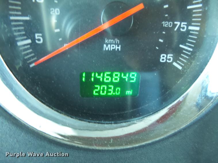 image for item DB2624 2009 Kenworth T660 semi truck