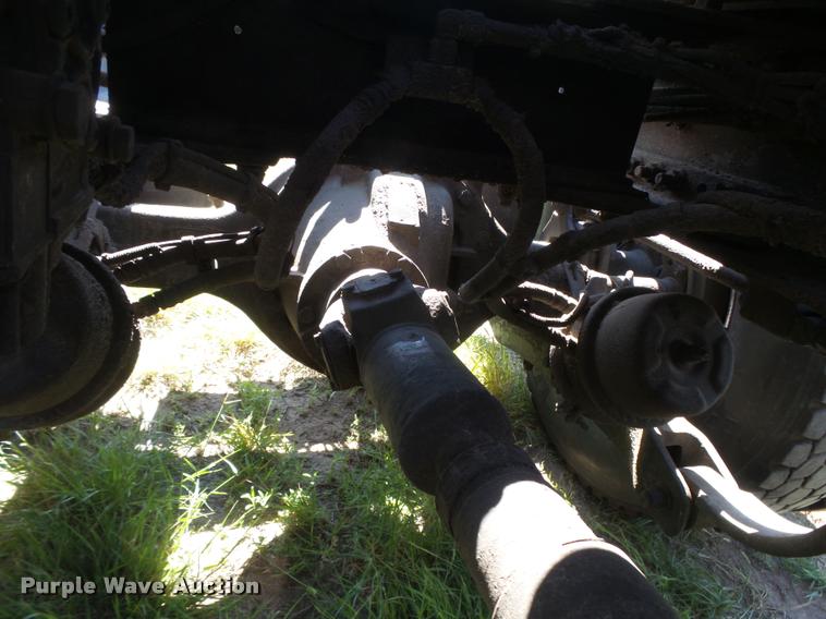 image for item DB2624 2009 Kenworth T660 semi truck