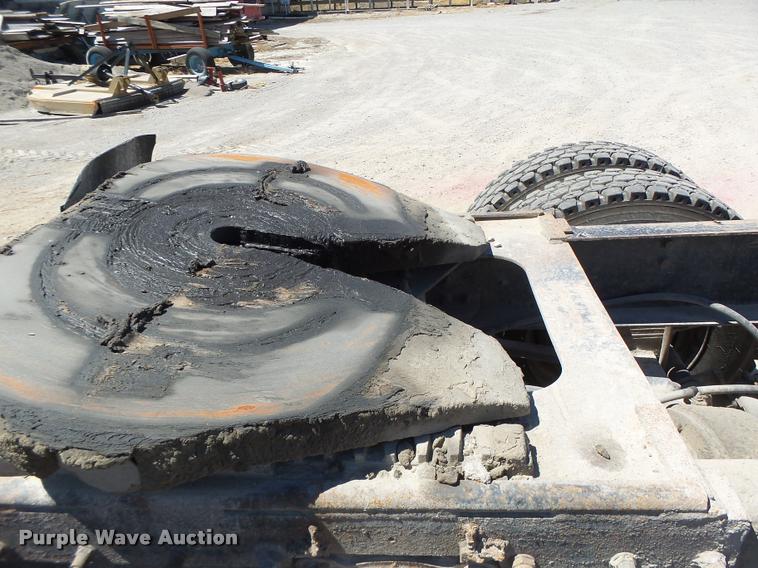 image for item DB5757 1990 Kenworth T400 semi truck