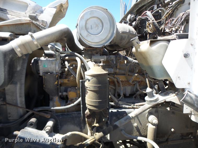 image for item DB5757 1990 Kenworth T400 semi truck