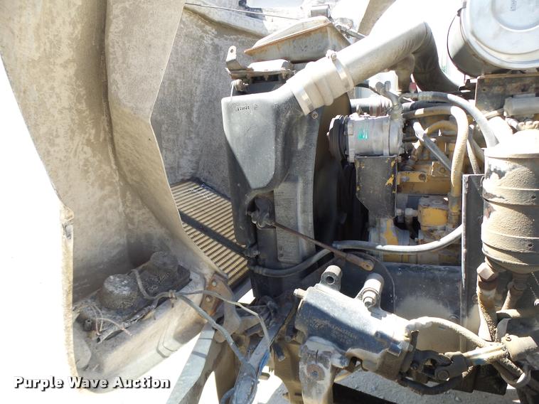 image for item DB5757 1990 Kenworth T400 semi truck