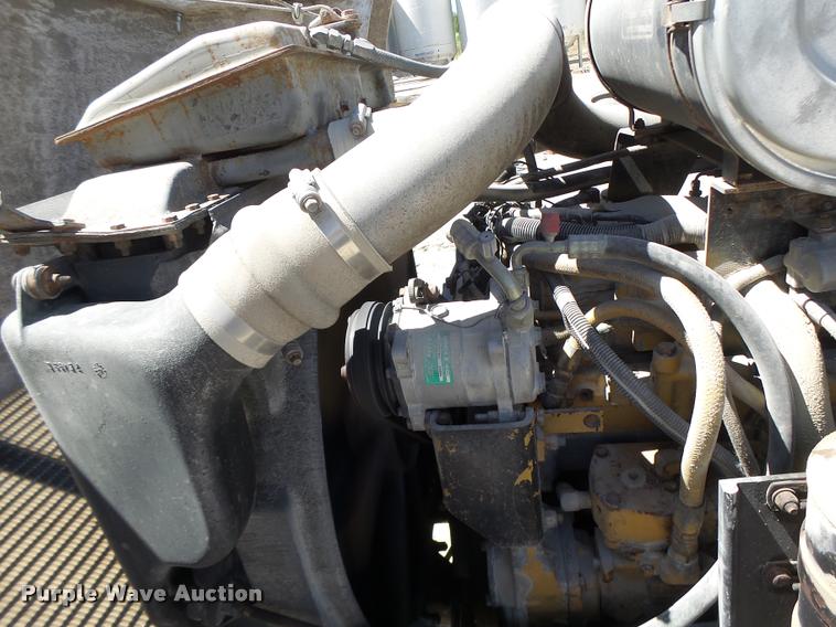 image for item DB5757 1990 Kenworth T400 semi truck