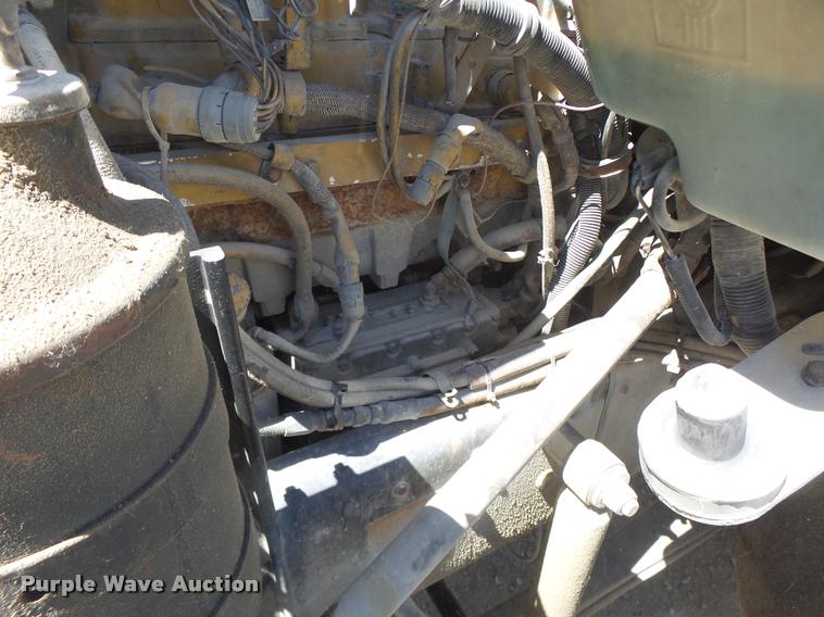 image for item DB5757 1990 Kenworth T400 semi truck