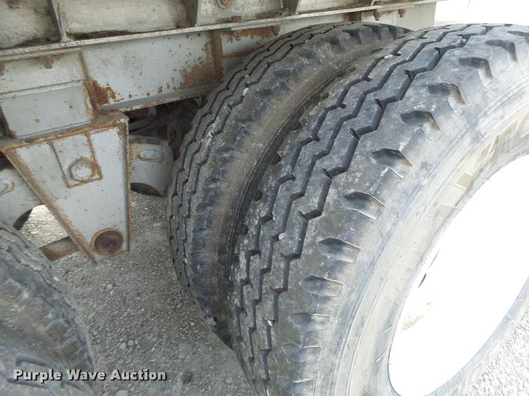 image for item DB5767 2002 Manac 38245130 walking floor trailer