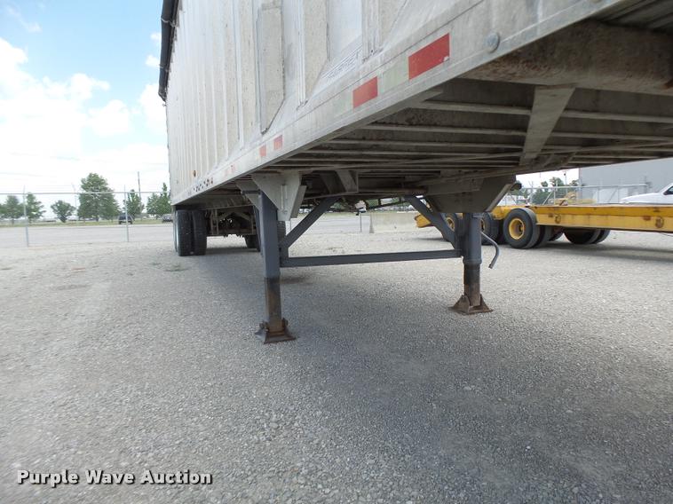 image for item DB5767 2002 Manac 38245130 walking floor trailer