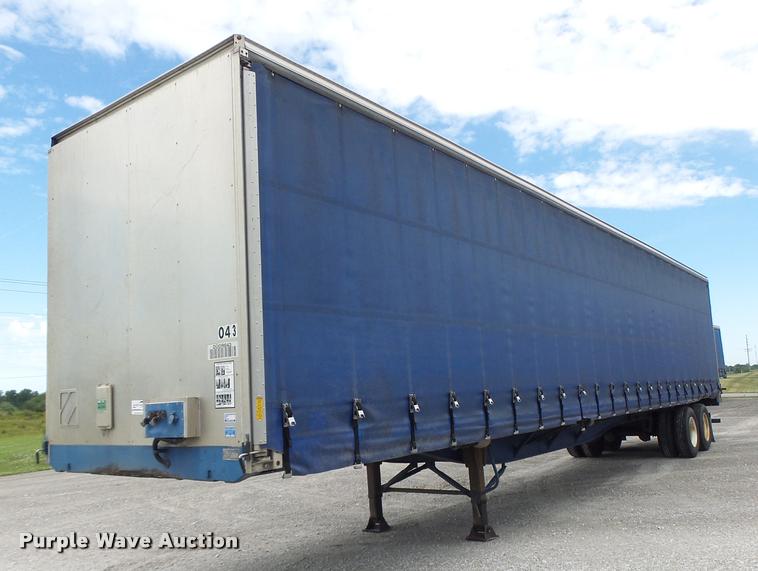 image for item DB5776 2002 Utility Trailers curtain sided trailer